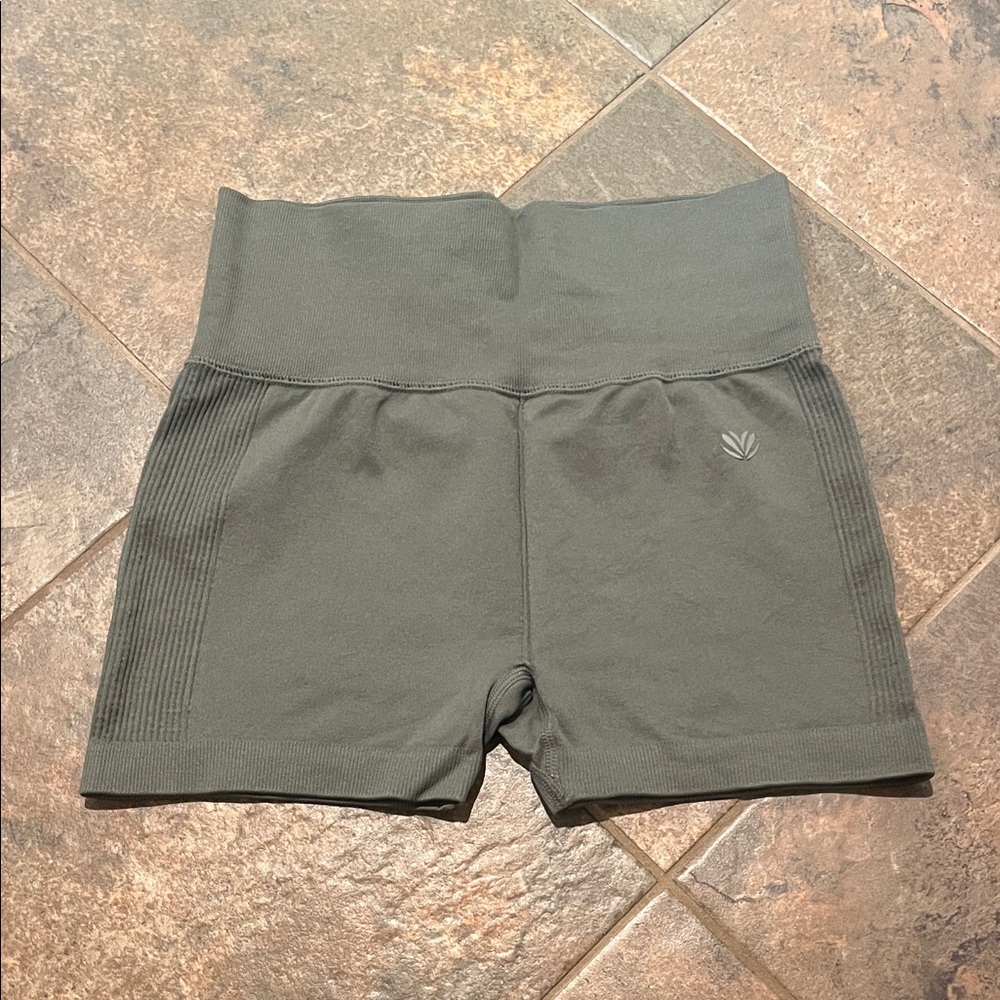 High-Waisted Green Women's Shorts